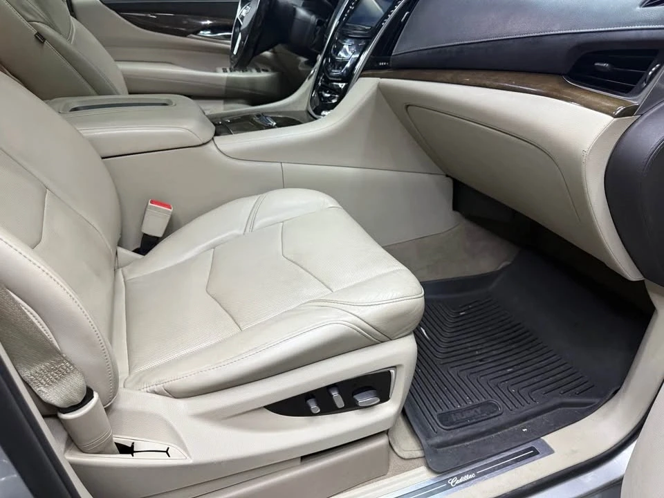 2019 Cadillac Escalade 4th Gen - Image 8 of 19