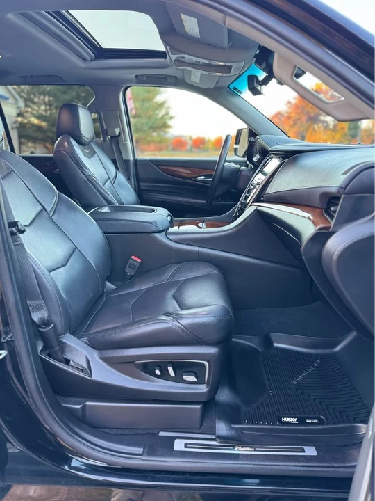 2019 Cadillac Escalade 4th Gen - Image 13 of 20