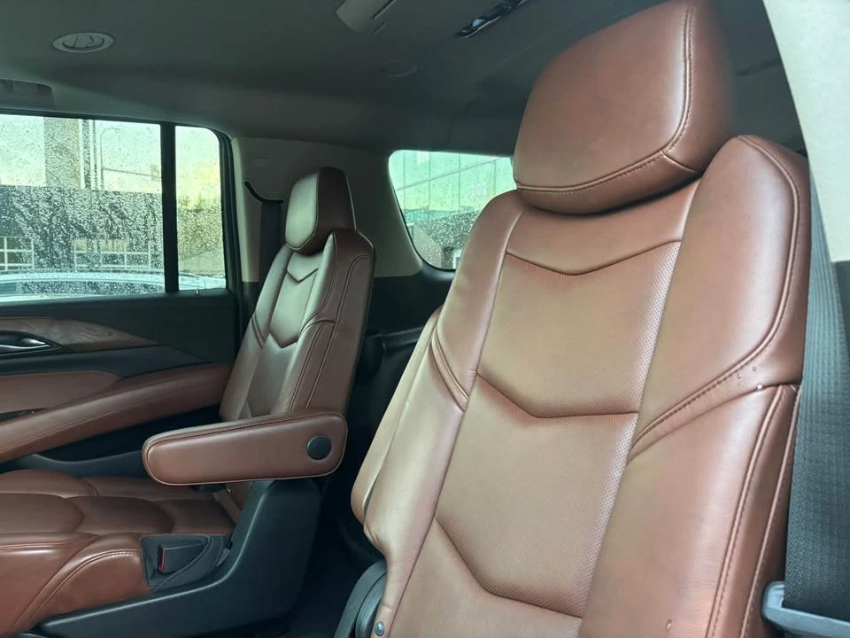 2019 Cadillac Escalade 4th Gen - Image 8 of 17
