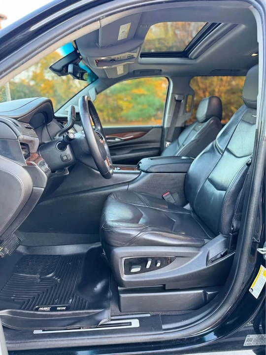 2019 Cadillac Escalade 4th Gen - Image 14 of 20
