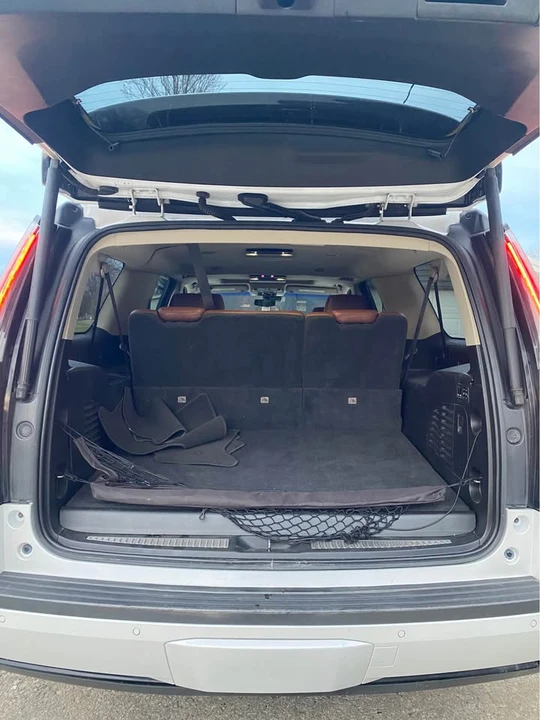 2019 Cadillac Escalade 4th Gen - Image 8 of 12