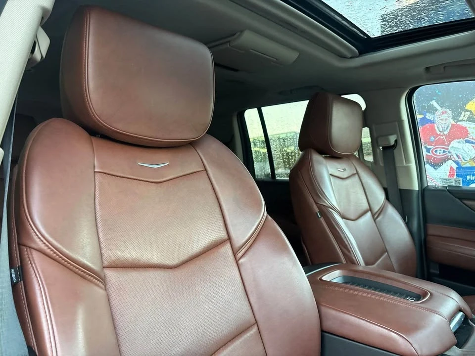 2019 Cadillac Escalade 4th Gen - Image 14 of 17
