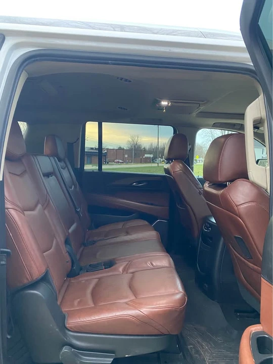 2019 Cadillac Escalade 4th Gen - Image 6 of 12
