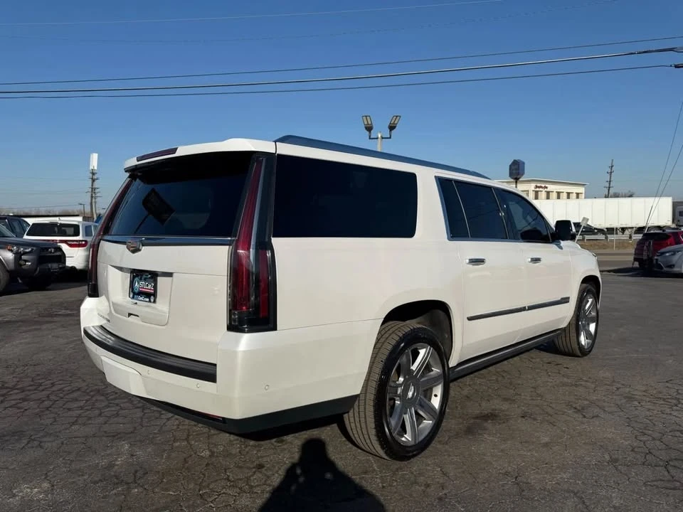 2019 Cadillac Escalade 4th Gen - Image 3 of 18