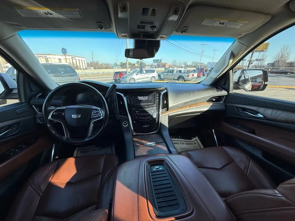 2019 Cadillac Escalade 4th Gen - Image 11 of 18