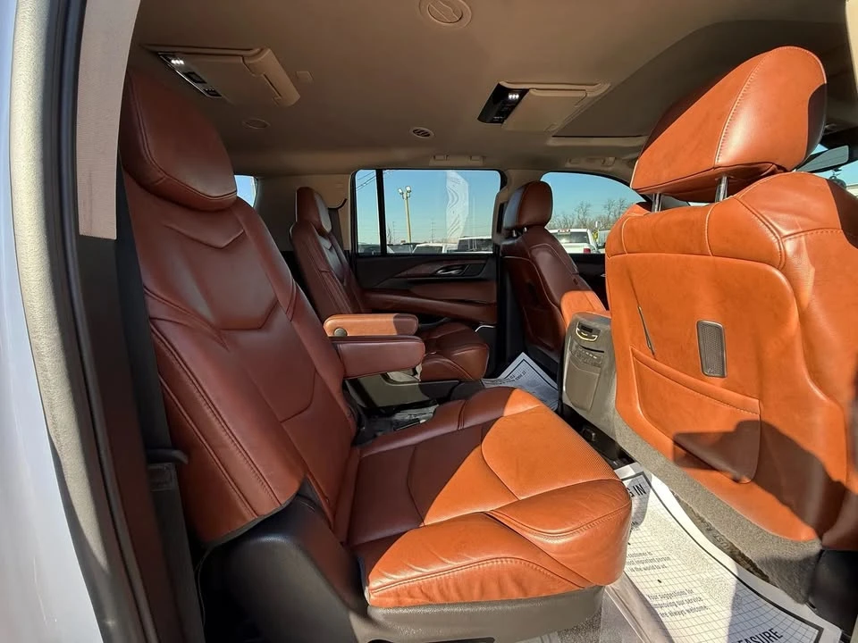 2019 Cadillac Escalade 4th Gen - Image 14 of 18