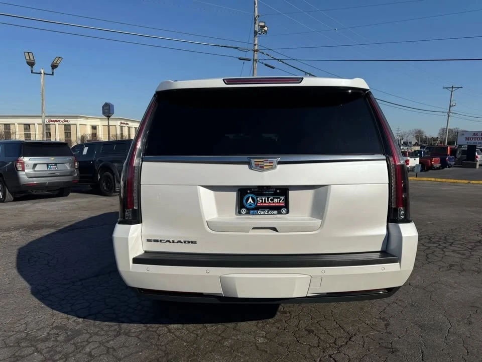 2019 Cadillac Escalade 4th Gen - Image 4 of 18