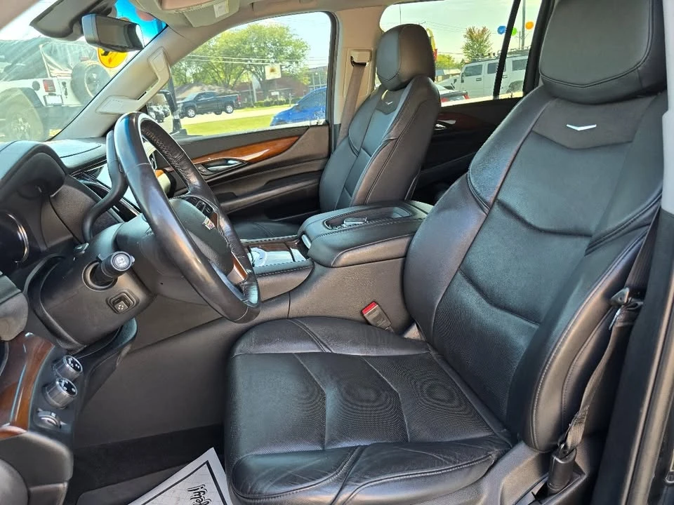 2019 Cadillac Escalade 4th Gen - Image 9 of 13