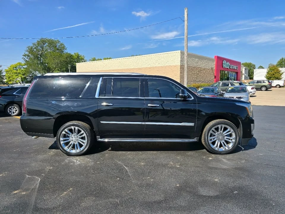 2019 Cadillac Escalade 4th Gen - Image 5 of 13