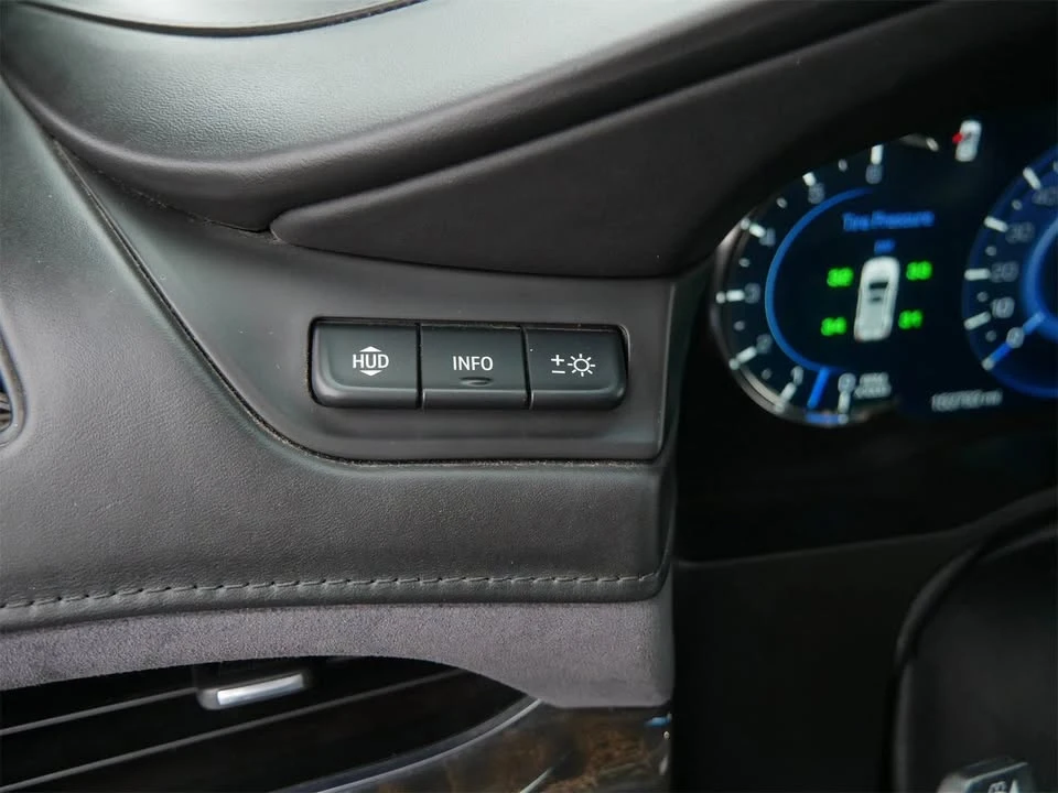 2019 Cadillac Escalade 4th Gen - Image 18 of 18