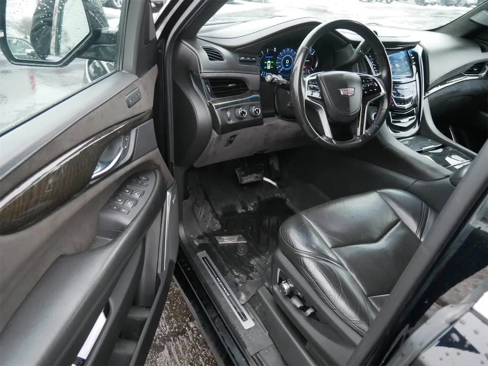 2019 Cadillac Escalade 4th Gen - Image 7 of 18
