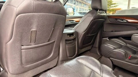 2019 Cadillac Escalade 4th Gen - Image 7 of 13