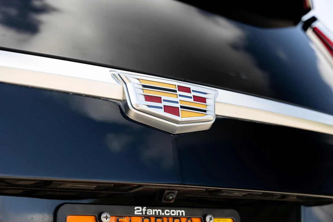 2019 Cadillac Escalade 4th Gen - Image 23 of 31