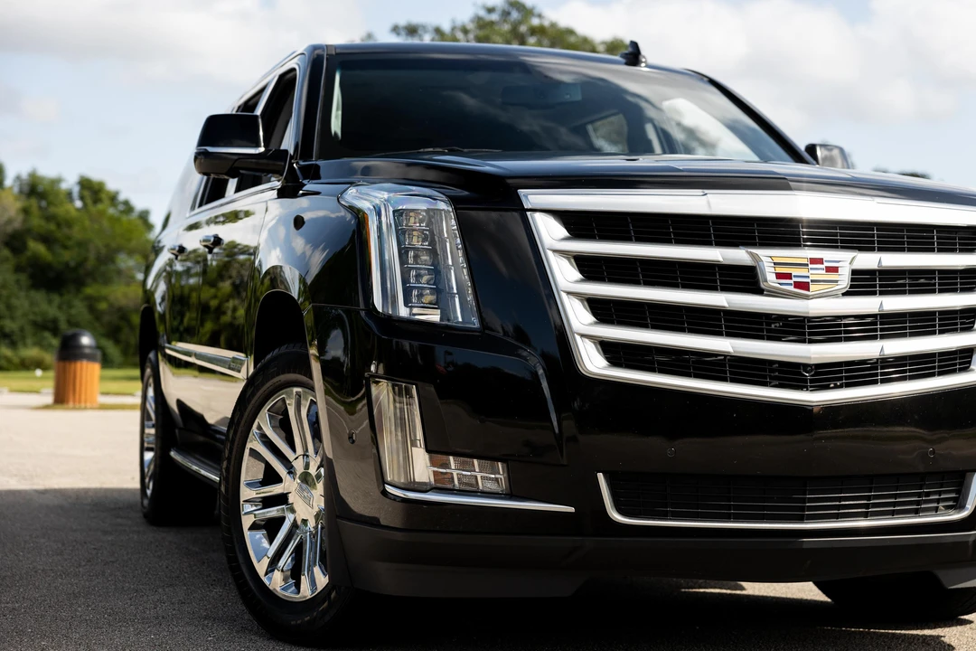 2019 Cadillac Escalade 4th Gen - Image 11 of 31