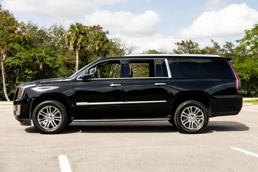 2019 Cadillac Escalade 4th Gen - Image 6 of 31