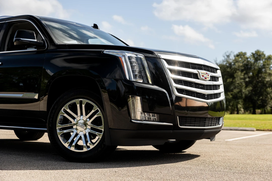 2019 Cadillac Escalade 4th Gen - Image 25 of 31