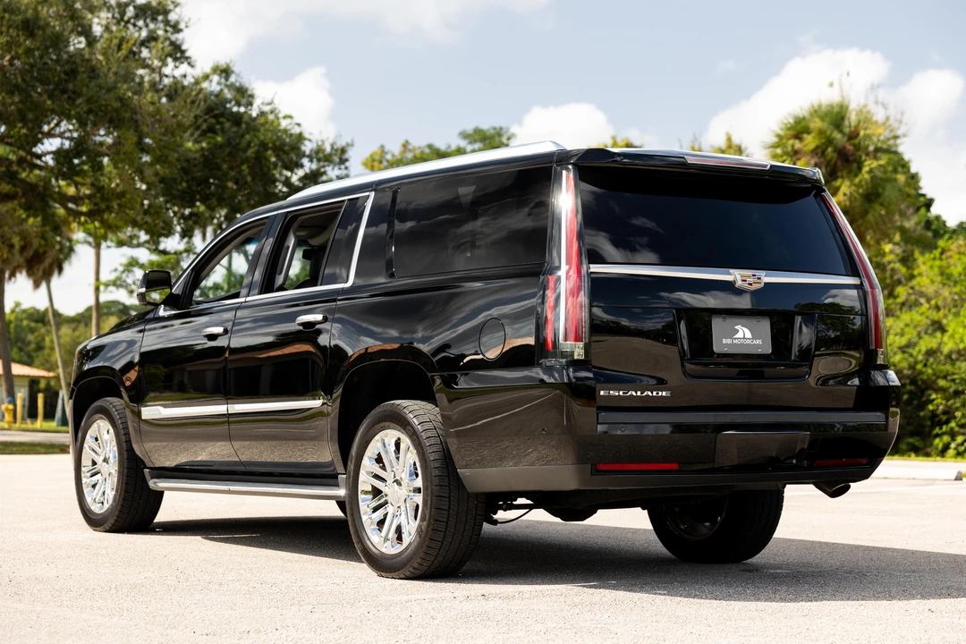 2019 Cadillac Escalade 4th Gen - Image 7 of 31