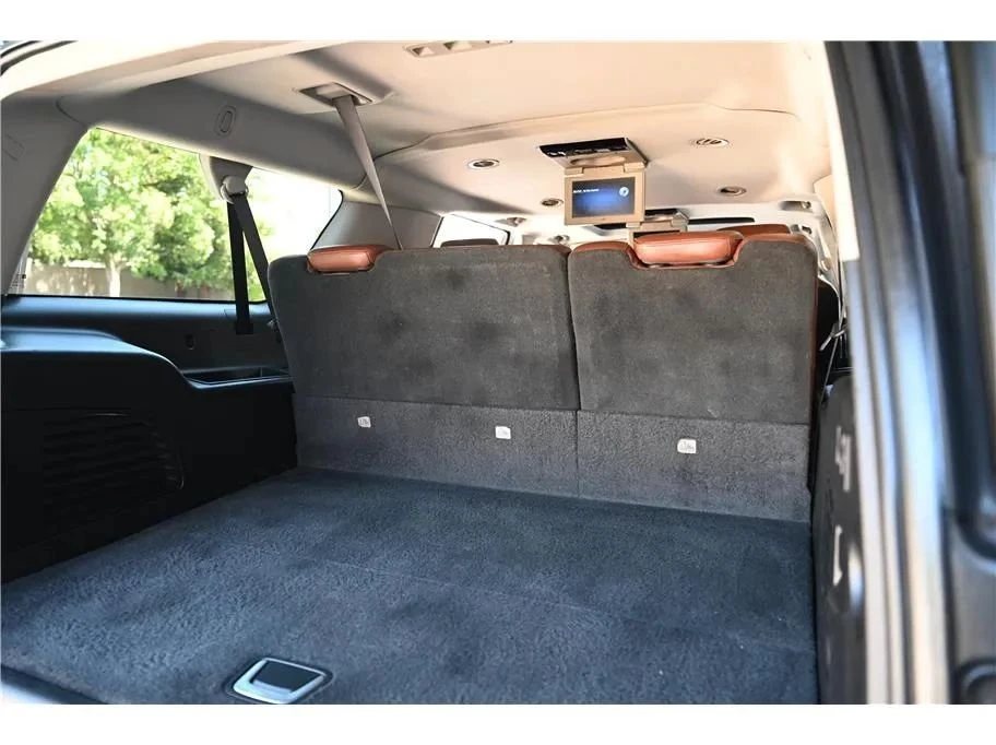 2019 Cadillac Escalade 4th Gen - Image 19 of 20