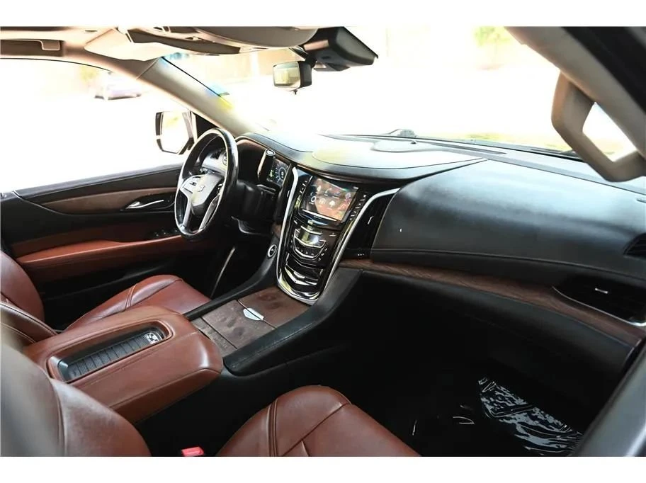 2019 Cadillac Escalade 4th Gen - Image 14 of 20