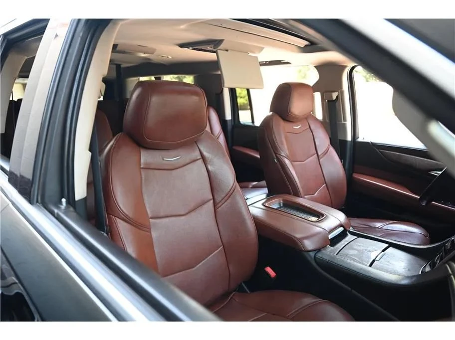 2019 Cadillac Escalade 4th Gen - Image 13 of 20