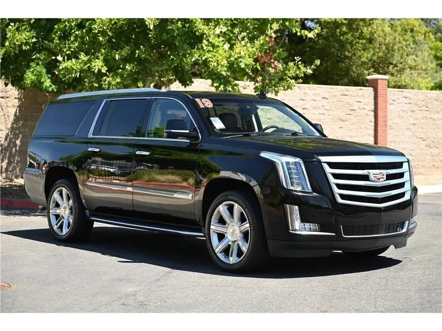 2019 Cadillac Escalade 4th Gen - Image 3 of 20
