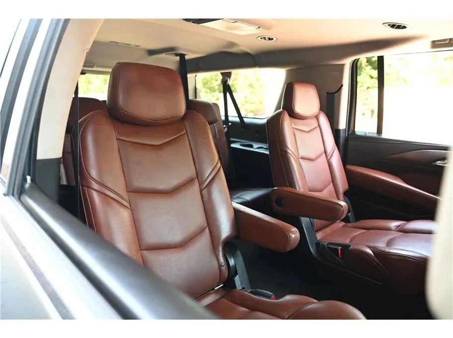 2019 Cadillac Escalade 4th Gen - Image 15 of 20