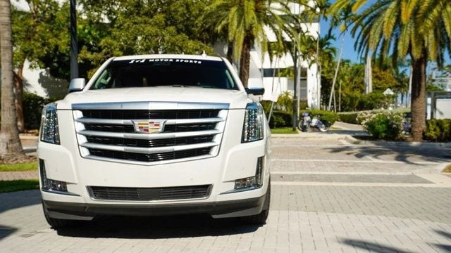 2019 Cadillac Escalade 4th Gen - Image 8 of 21