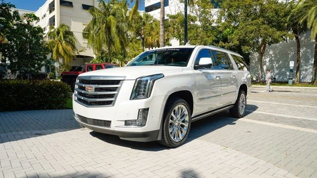 2019 Cadillac Escalade 4th Gen - Image 2 of 21
