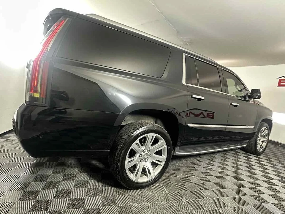 2019 Cadillac Escalade 4th Gen - Image 9 of 21