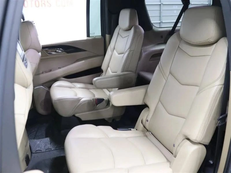 2019 Cadillac Escalade 4th Gen - Image 12 of 12