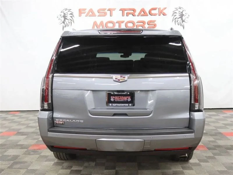 2019 Cadillac Escalade 4th Gen - Image 5 of 12