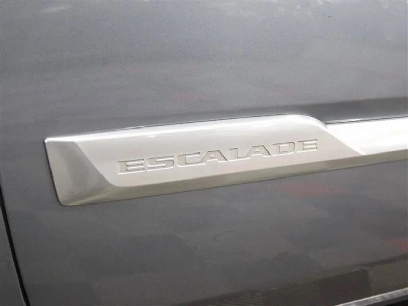 2019 Cadillac Escalade 4th Gen - Image 9 of 12