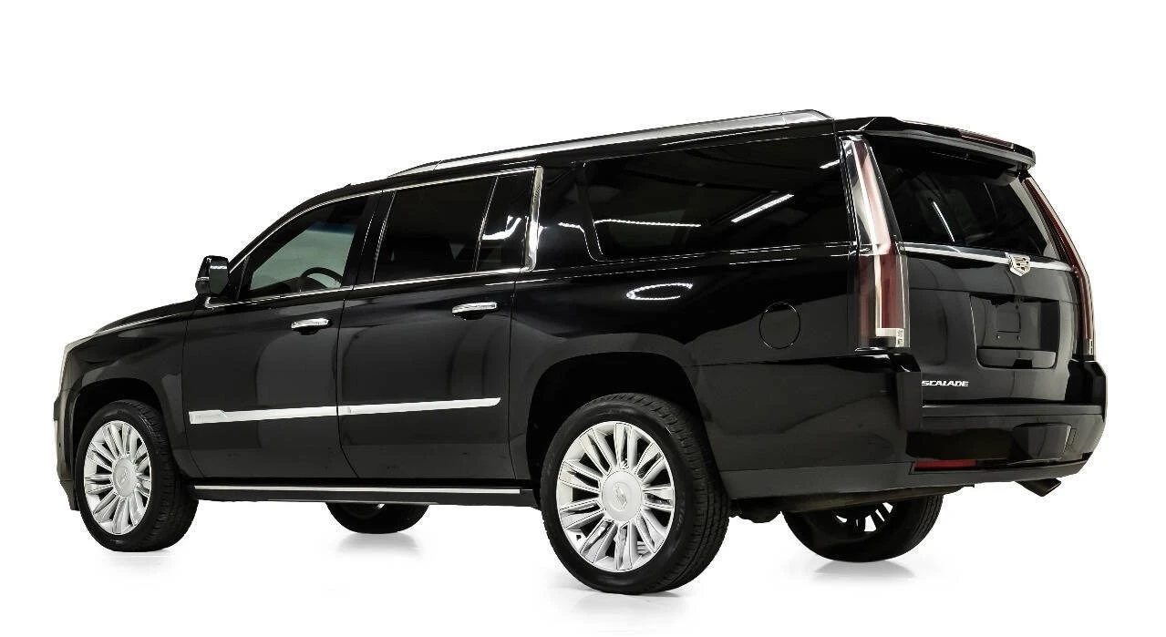 2019 Cadillac Escalade 4th Gen - Image 4 of 12