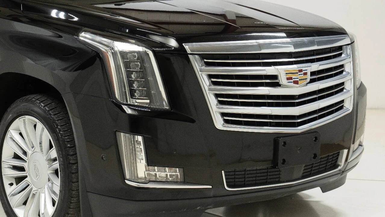 2019 Cadillac Escalade 4th Gen - Image 9 of 12