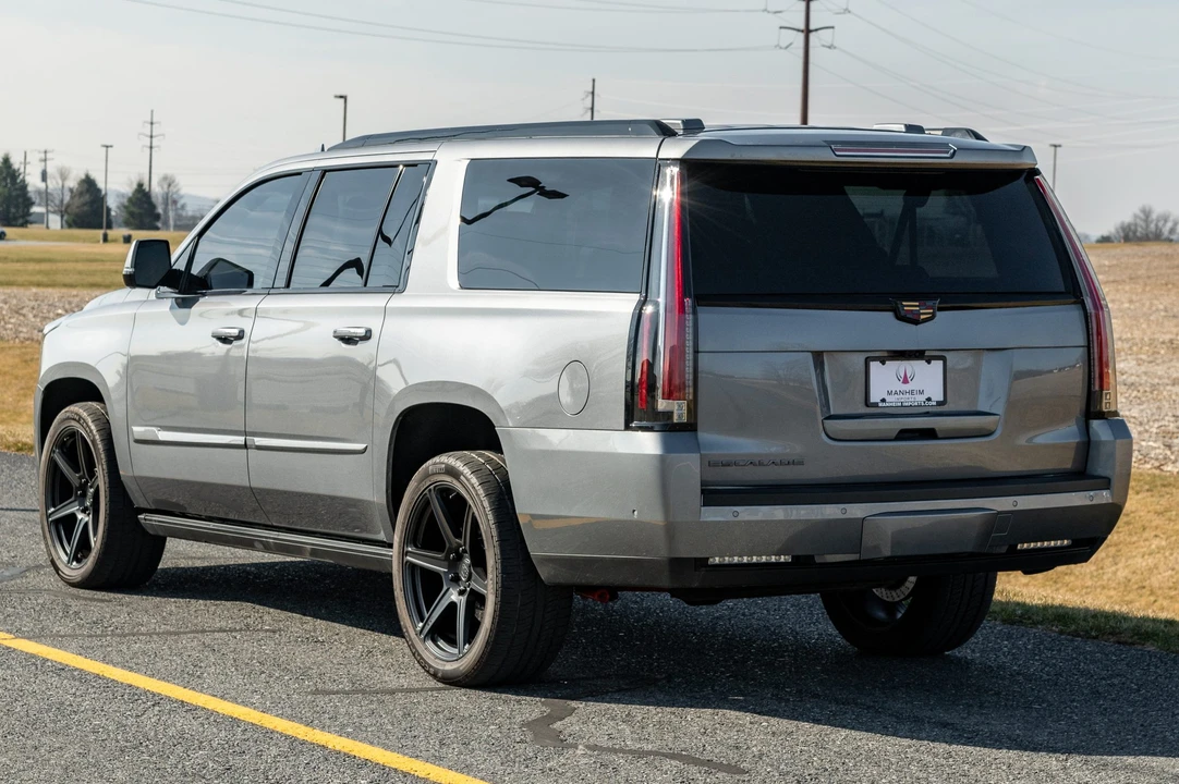 2019 Cadillac Escalade 4th Gen - Image 7 of 31
