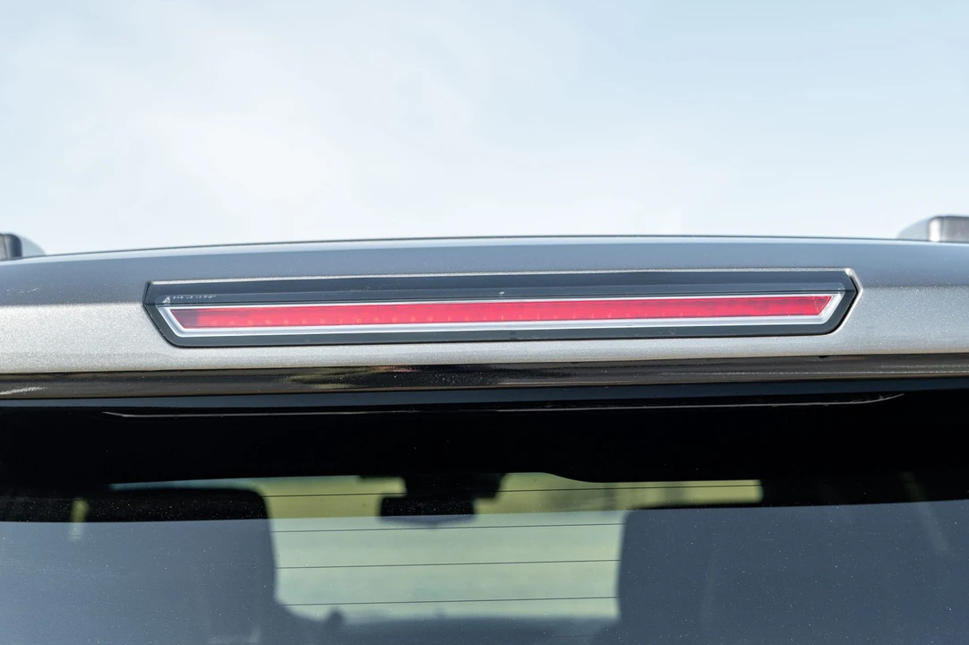 2019 Cadillac Escalade 4th Gen - Image 15 of 31