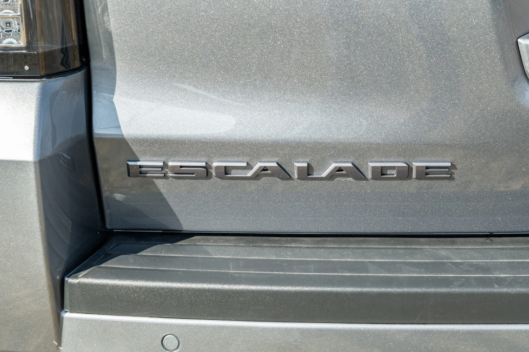 2019 Cadillac Escalade 4th Gen - Image 21 of 31