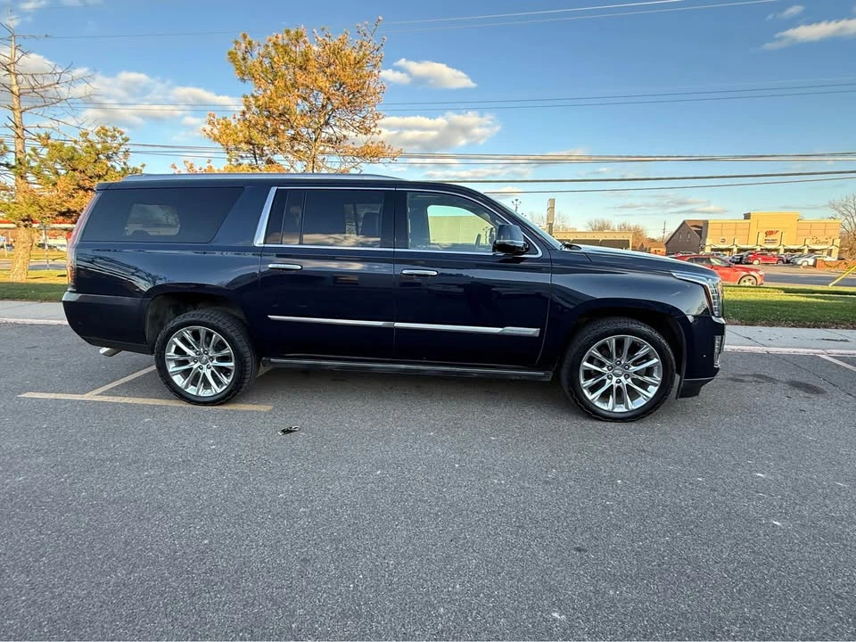 2019 Cadillac Escalade 4th Gen - Image 2 of 15