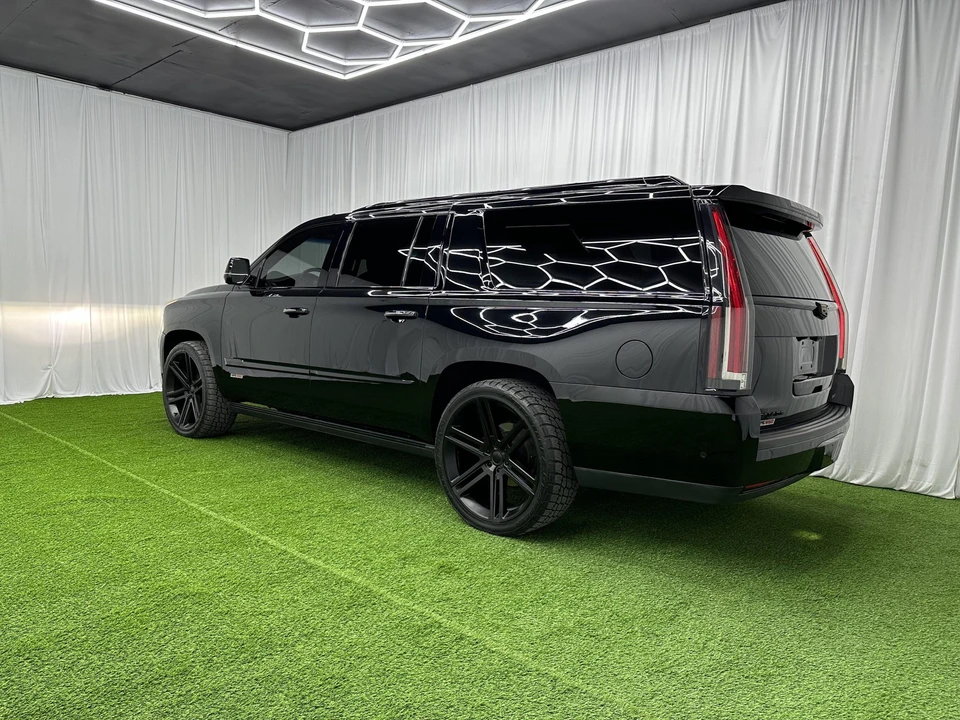 2019 Cadillac Escalade 4th Gen - Image 11 of 31