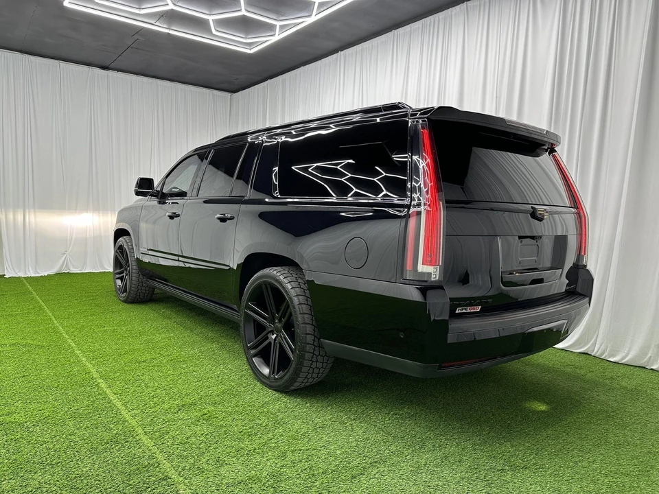 2019 Cadillac Escalade 4th Gen - Image 12 of 31