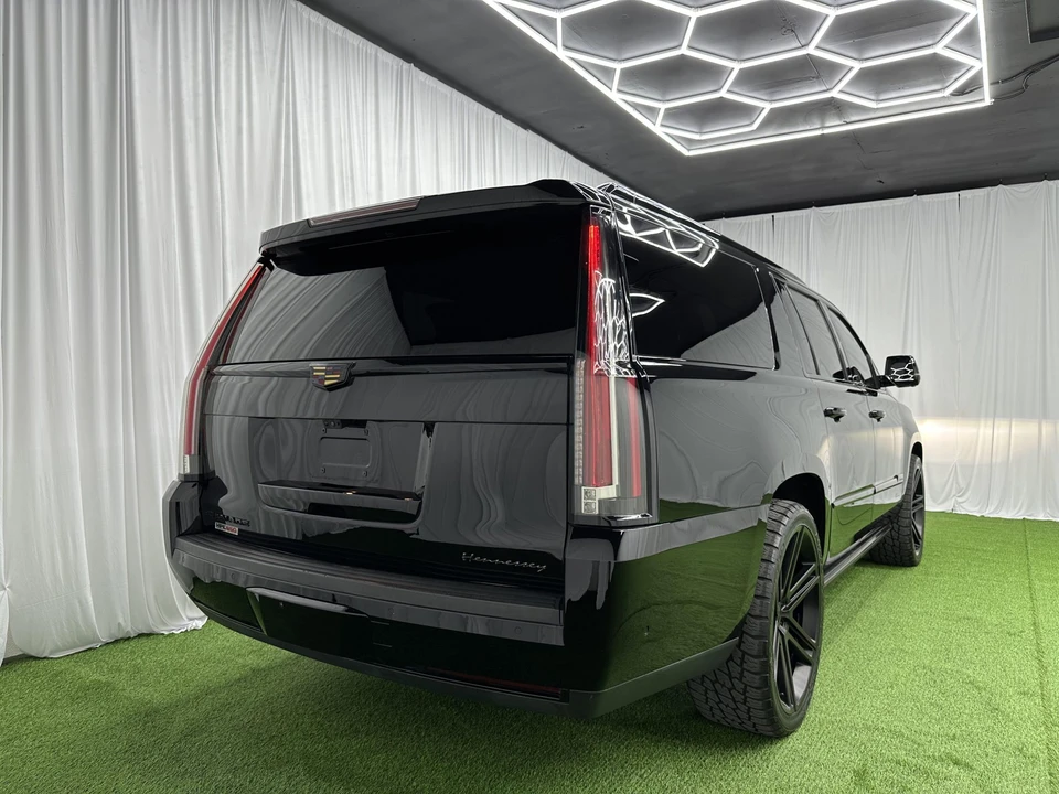 2019 Cadillac Escalade 4th Gen - Image 18 of 31