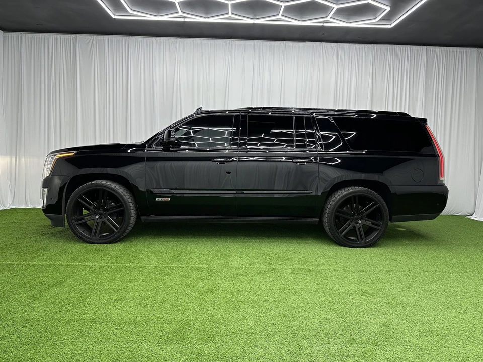 2019 Cadillac Escalade 4th Gen - Image 7 of 31