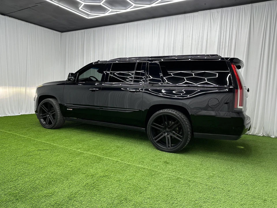 2019 Cadillac Escalade 4th Gen - Image 10 of 31
