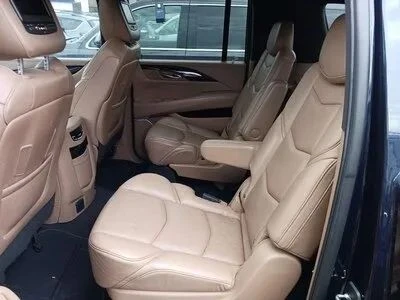 2019 Cadillac Escalade 4th Gen - Image 6 of 7
