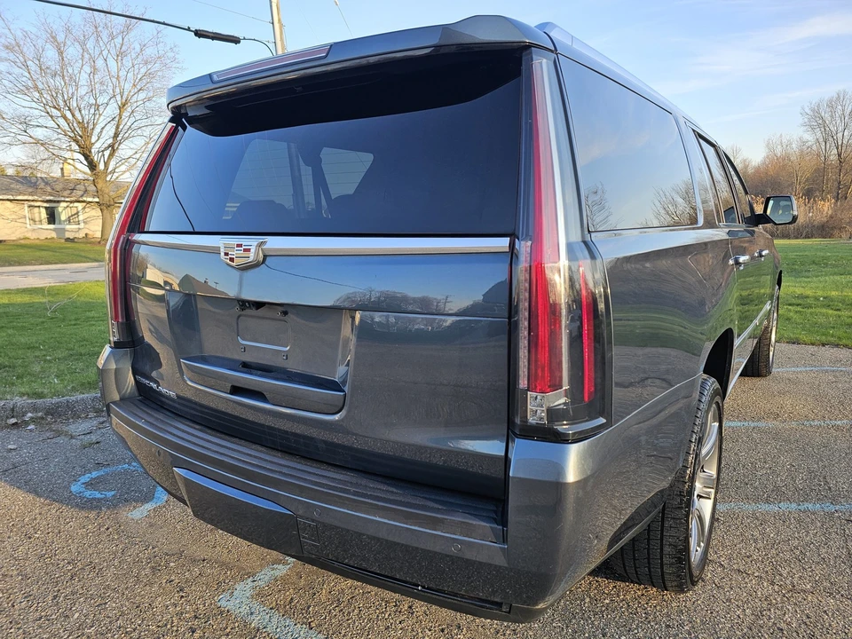 2019 Cadillac Escalade 4th Gen - Image 21 of 21