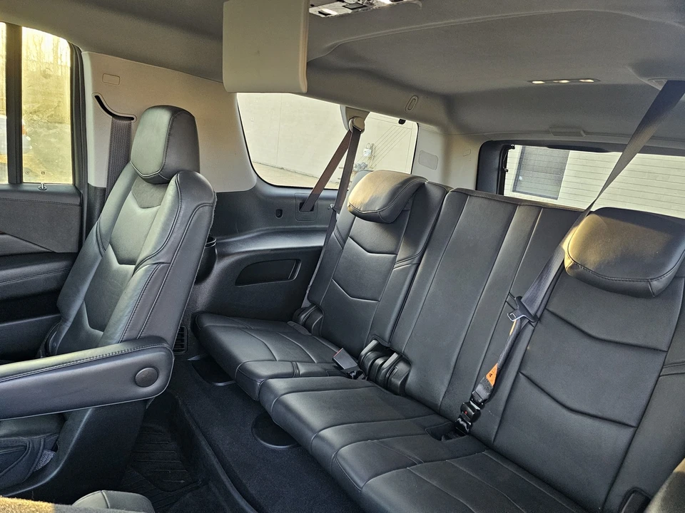 2019 Cadillac Escalade 4th Gen - Image 9 of 21