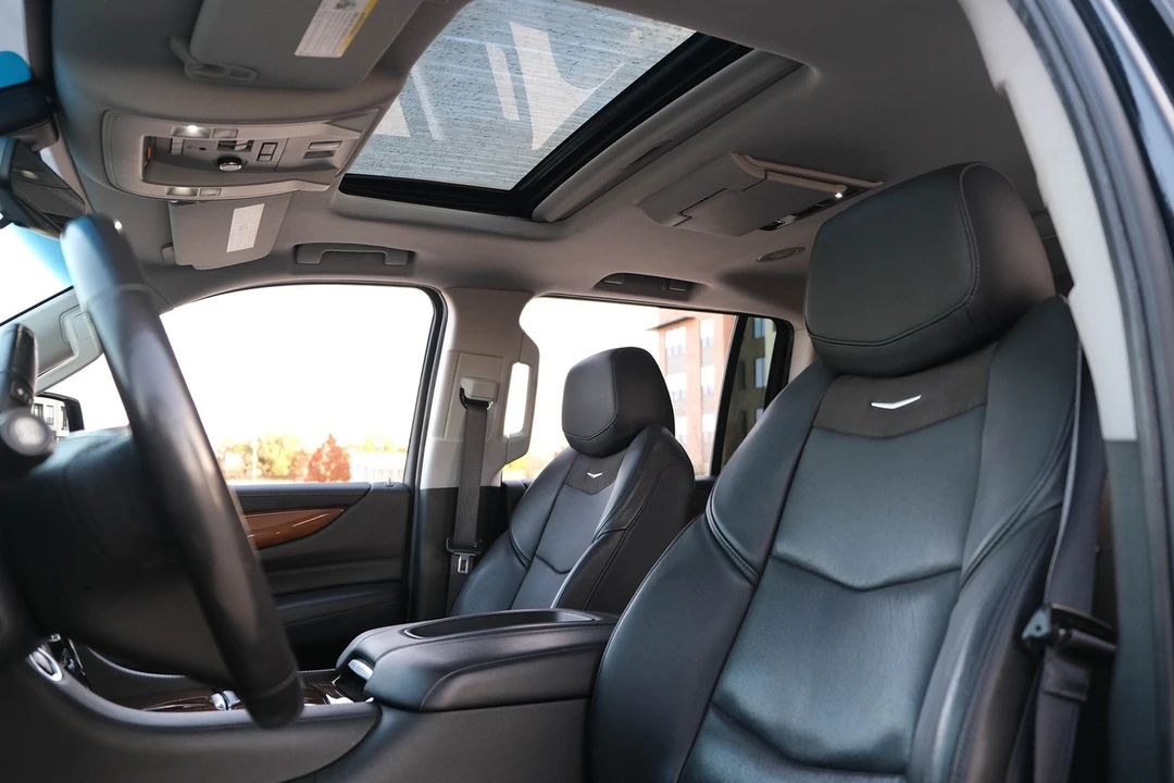 2019 Cadillac Escalade 4th Gen - Image 16 of 21