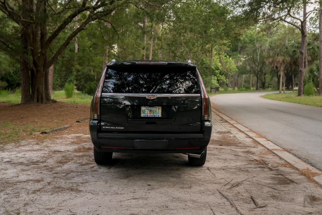2019 Cadillac Escalade 4th Gen - Image 11 of 30