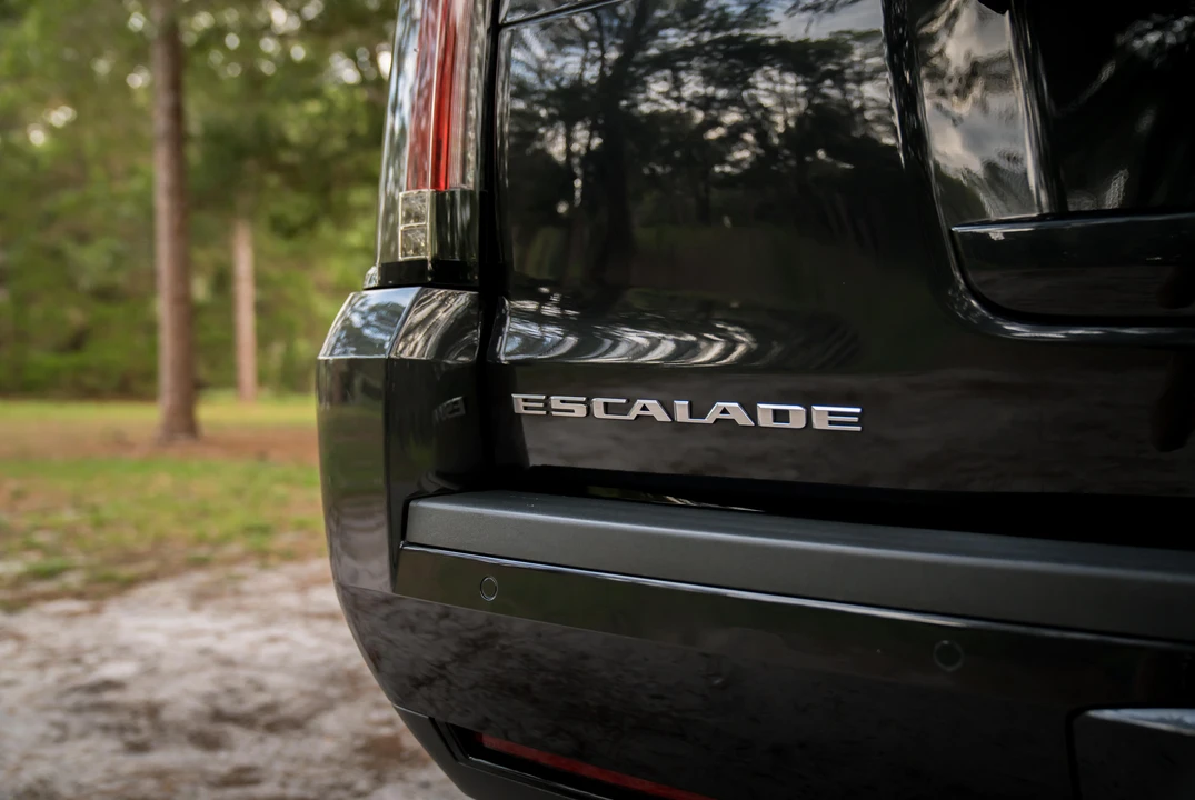 2019 Cadillac Escalade 4th Gen - Image 20 of 30