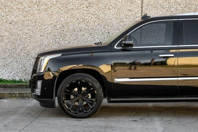 2019 Cadillac Escalade 4th Gen - Image 13 of 21